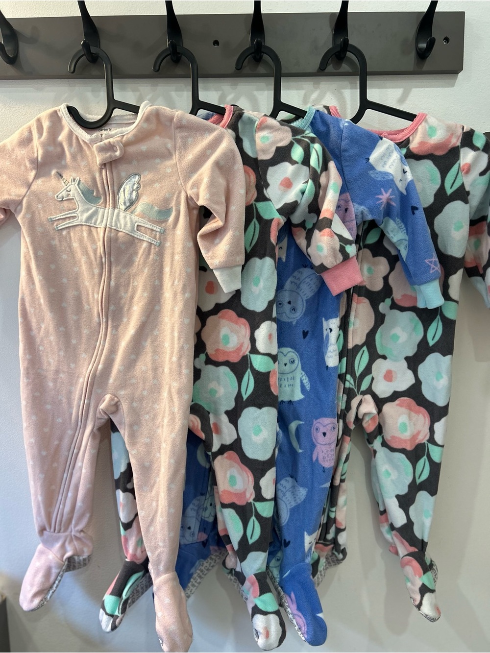 Carter’s Sleeper Lot • 24 Months • 4 Pieces